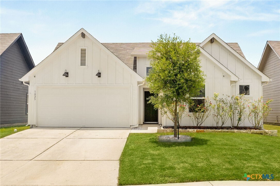 Foto principal - 1025 Marvin Wy