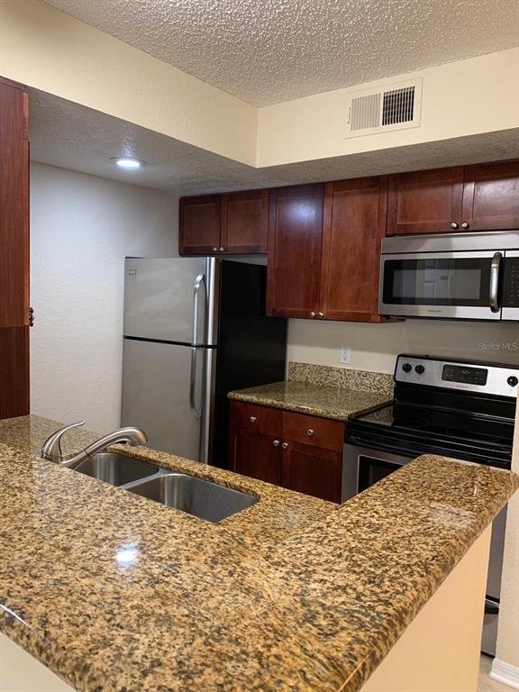 Building Photo - 5112 Conroy Rd