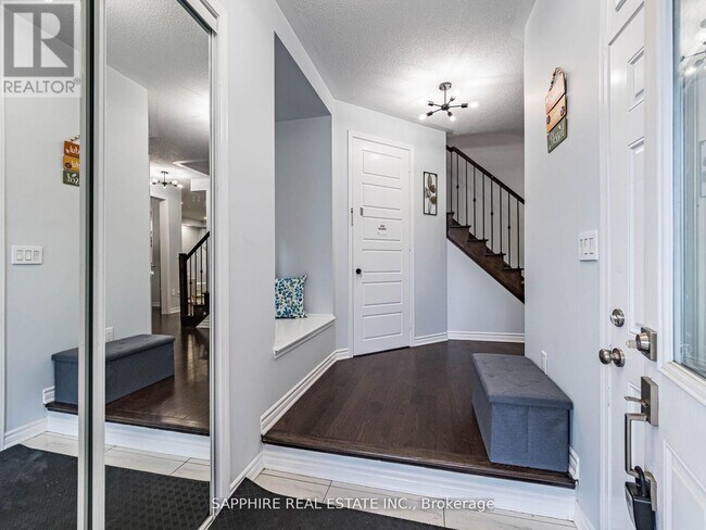 Photo du bâtiment - 325 Trudeau Dr