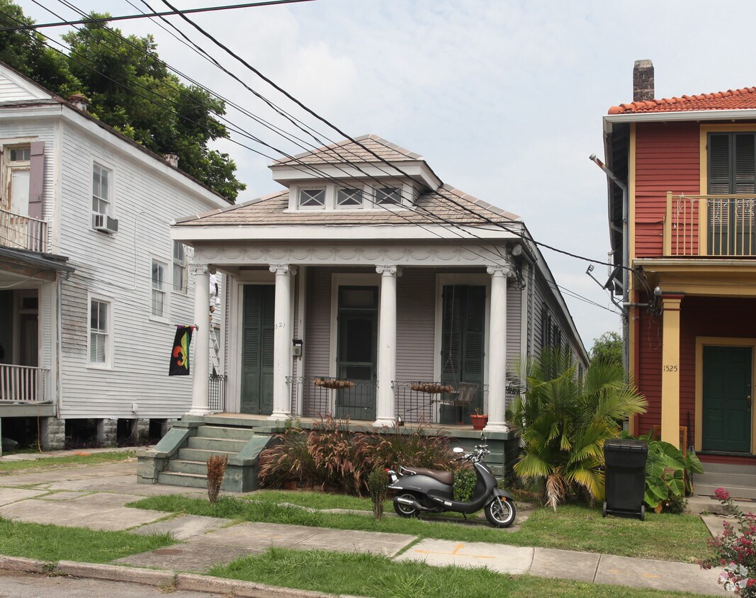 Building Photo - 1521 Crete St