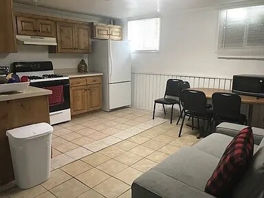 Foto del edificio - 355 E 500 N