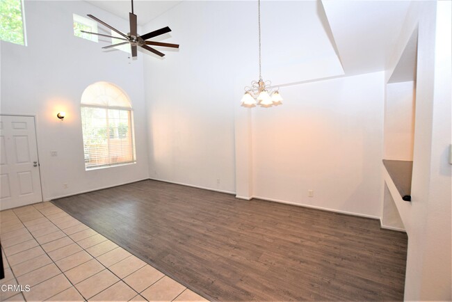 Building Photo - 1214 Oyster Pl