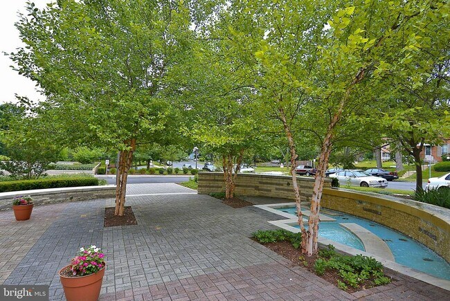 Foto del edificio - 1900 Lyttonsville Rd