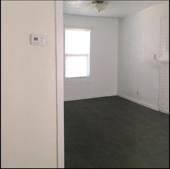 Foto del edificio - 416 Hickory St