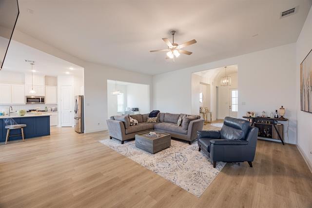 Foto del edificio - 2318 Sheppards Ln