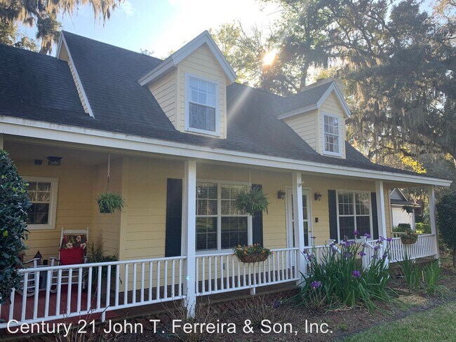 Building Photo - 3 br, 2 bath House - 1517 Oak Ridge Place