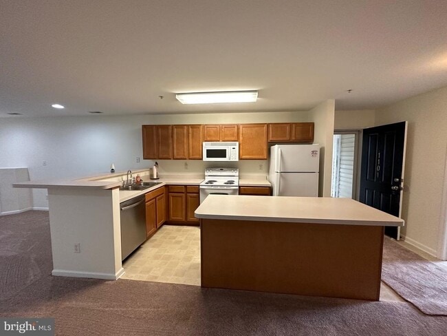 Building Photo - 1101 Caitlins Way