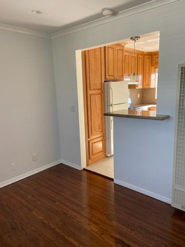 Photo - 5213 W 120th St Apartment