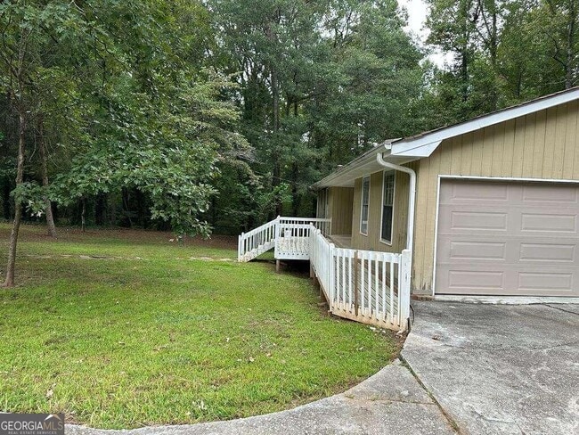 Building Photo - 1006 Mandalay Ct SW