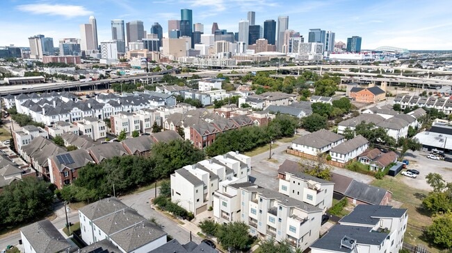 Foto del edificio - 2315 McIlhenny St