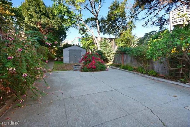 Building Photo - 57 Carmelita St