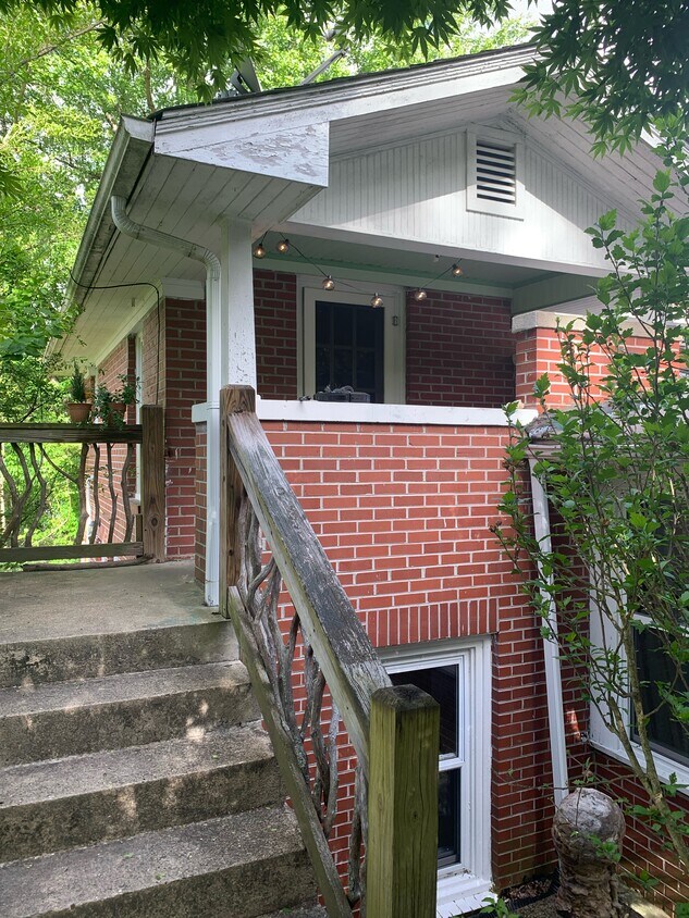 Primary Photo - 79 Hazel Ave