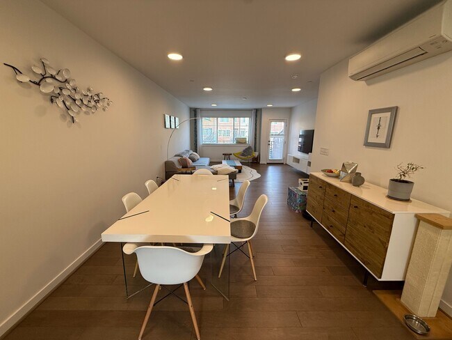 Foto del edificio - 1480 157th Ct NE