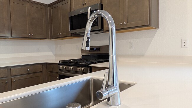 Foto del edificio - 2791 N Janice Ave