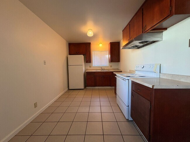 Foto del edificio - 704-706 San Miguel Ave