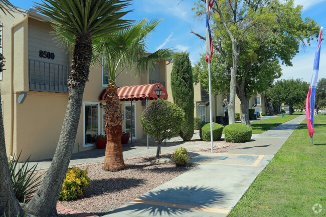 Apartments For Rent Near Macarthur El Int El Paso Tx Apartments Com