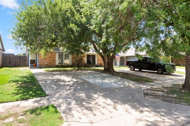Foto del edificio - 17415 Ranch Country Rd