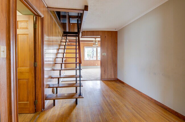 Foto del edificio - 654 Springfield Ave
