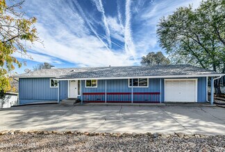 Building Photo - 2375 Shinnery Ln