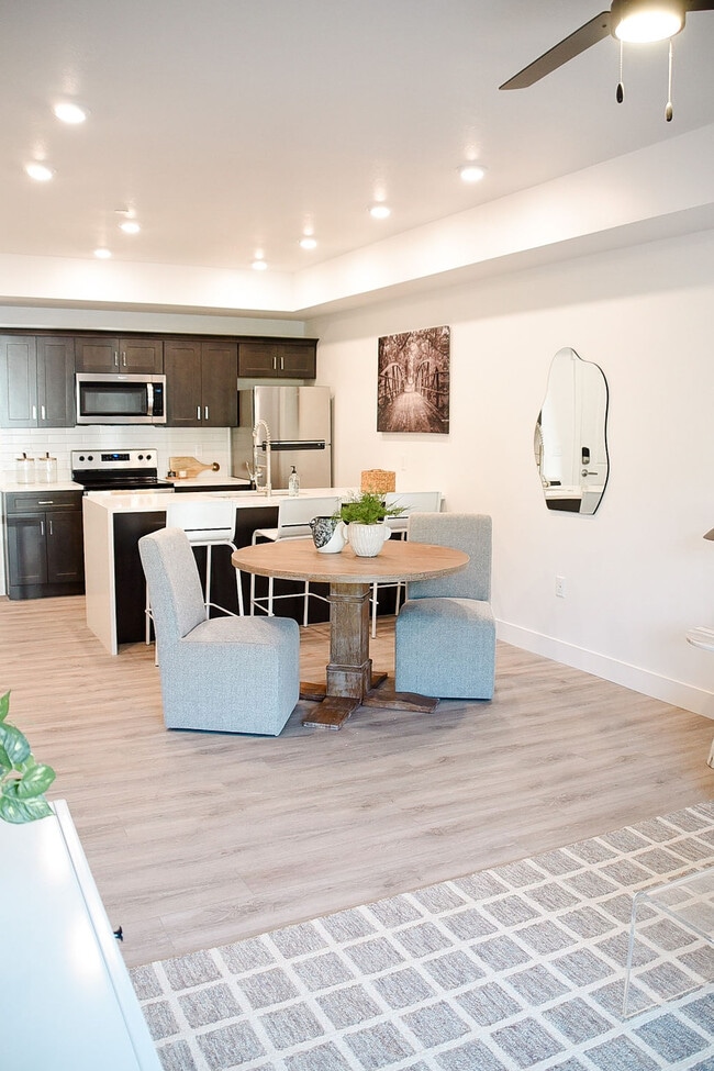 Park Place Living Apartments in Farmington, UT