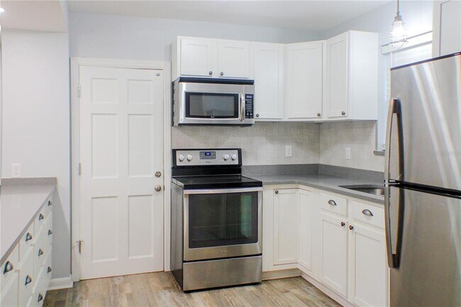 Foto del edificio - 1251 NE 2nd St