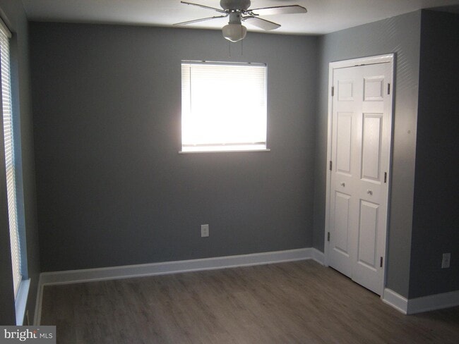 Building Photo - 1832 Kitty Hawk Rd