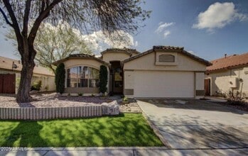 Building Photo - 12817 W Alvarado Rd