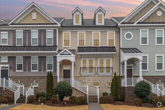 Building Photo - 7002 Reedybrook Crossing