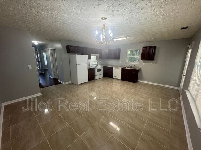 Building Photo - 8478 Moultrie Dr