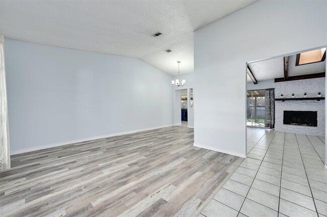 Foto del edificio - 9924 Chukar Bend