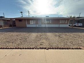 Building Photo - 7010 N 34th Ave