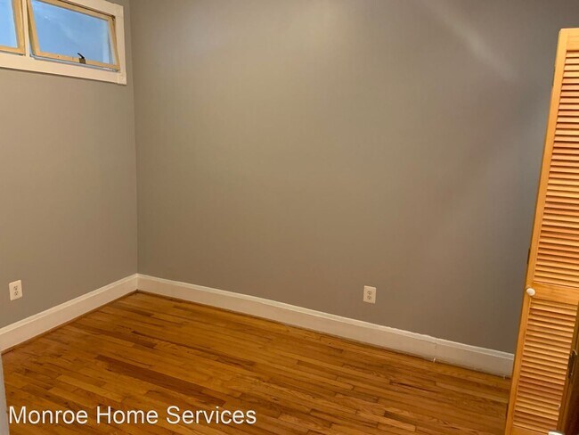 Building Photo - 1 br, 1 bath House - 912 N Calvert St Apt 2B