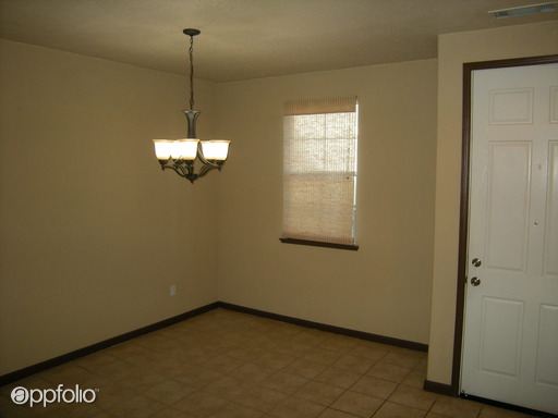 Building Photo - 513 Brix Marina Ct