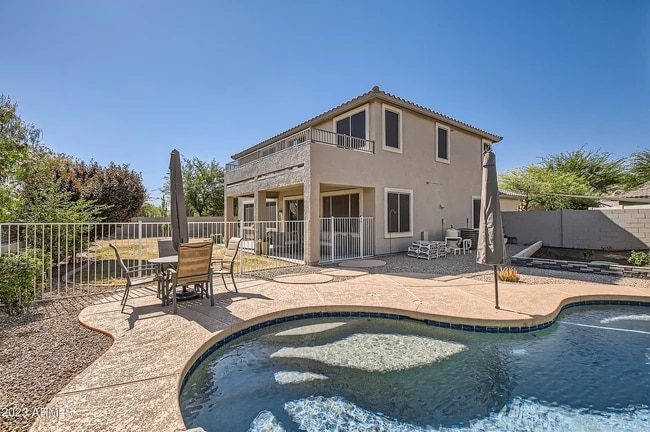 Building Photo - 8370 W Spur Dr