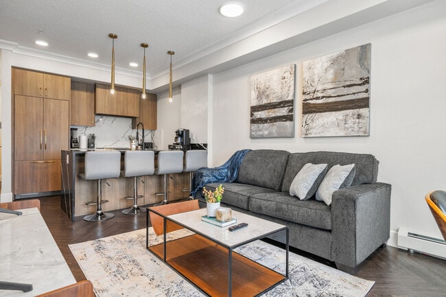 Building Photo - 2550 Battleford Ave SW