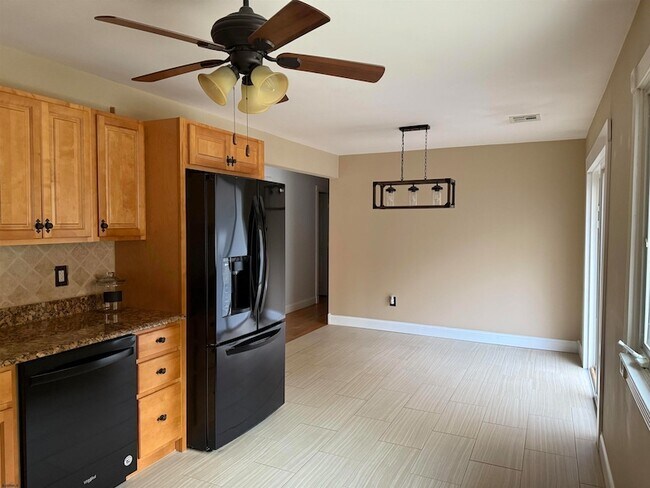 Foto del edificio - 712 S 4th Ave