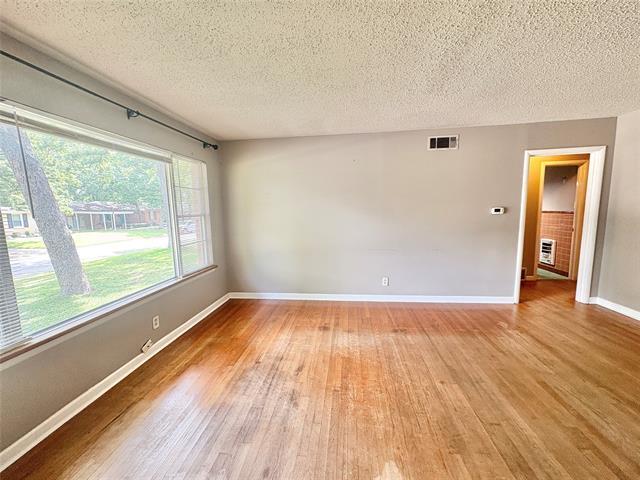 Building Photo - 1408 Bluebonnet Trail