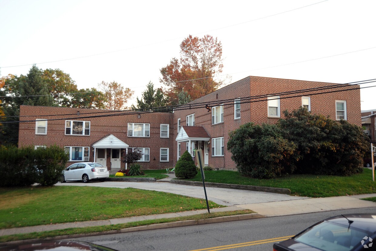 Manoa Apartments Havertown, PA