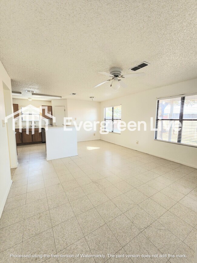 Foto del edificio - 2330 San Juan Ct