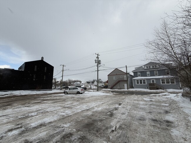 Photo du bâtiment - 188 Mountain Rd