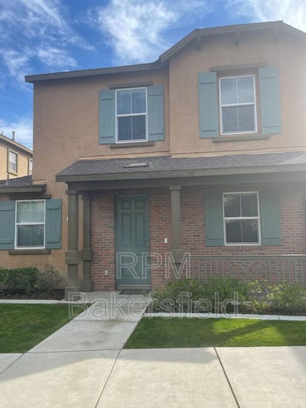8204 Peachpit Ln, Bakersfield, CA 93311 House Rental in Bakersfield