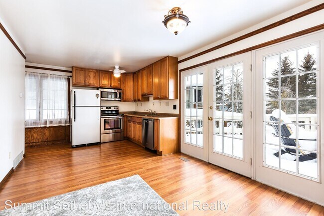Building Photo - 2 br, 2 bath House - 2164 Three Kings Cour...