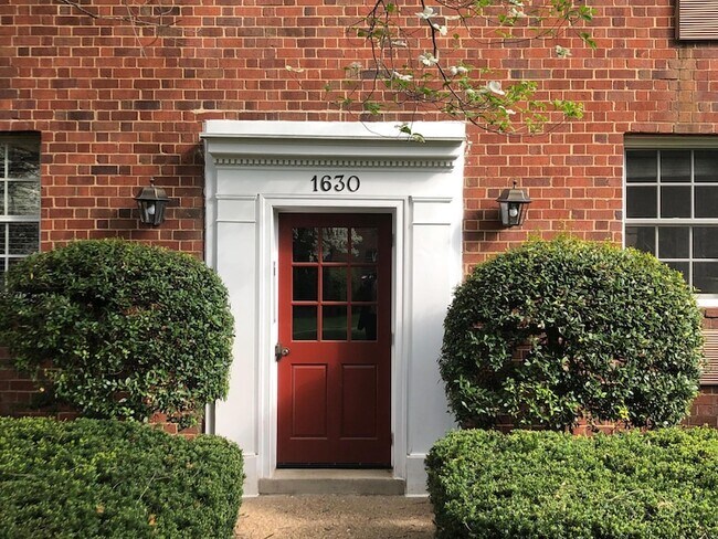 Foto del edificio - 1630 W Abingdon Dr