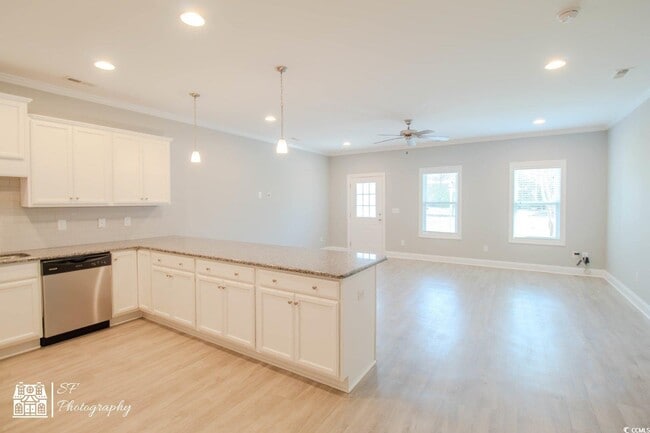 Building Photo - 1491 Lanterns Rest Rd