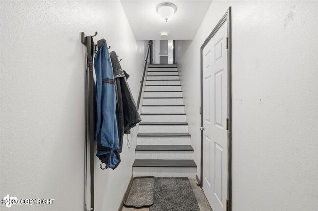 Building Photo - 11288 Wood River Way