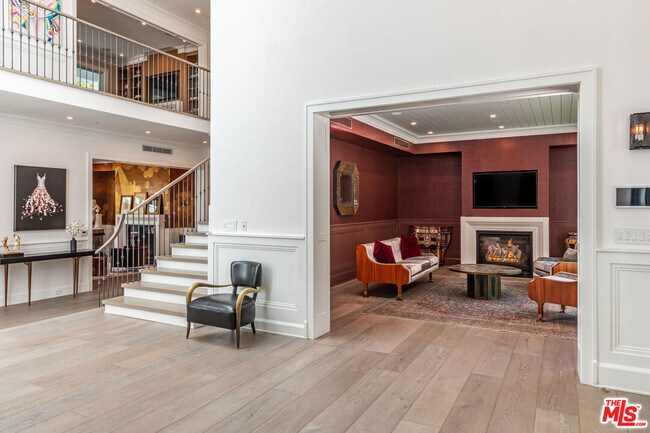 Foto del edificio - 1000 N Norman Pl