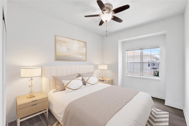 Foto del edificio - Orchid Grove Townhomes