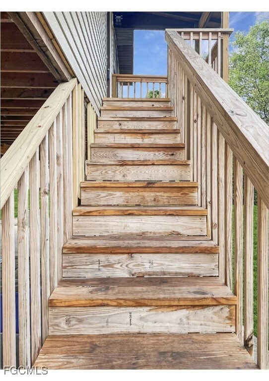 Building Photo - 8350 Wren Rd