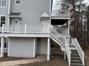Building Photo - 4893 Bayberry Pl