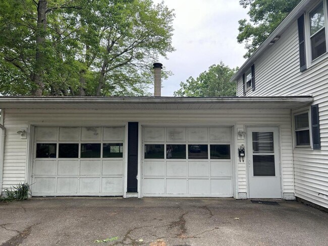 Building Photo - 36 Woodbury Rd, Unit 1
